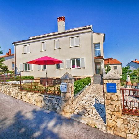 Apartments Zorka 1421 Pjescana Uvala Zewnętrze zdjęcie