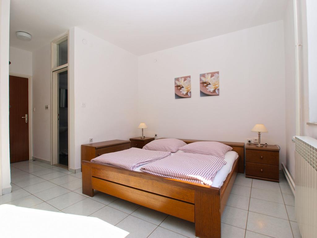 Apartments Zorka 1421 Pjescana Uvala Zewnętrze zdjęcie