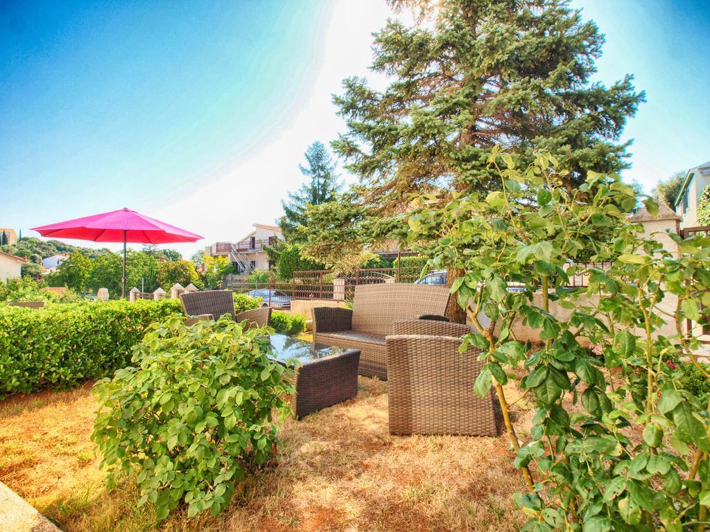 Apartments Zorka 1421 Pjescana Uvala Zewnętrze zdjęcie